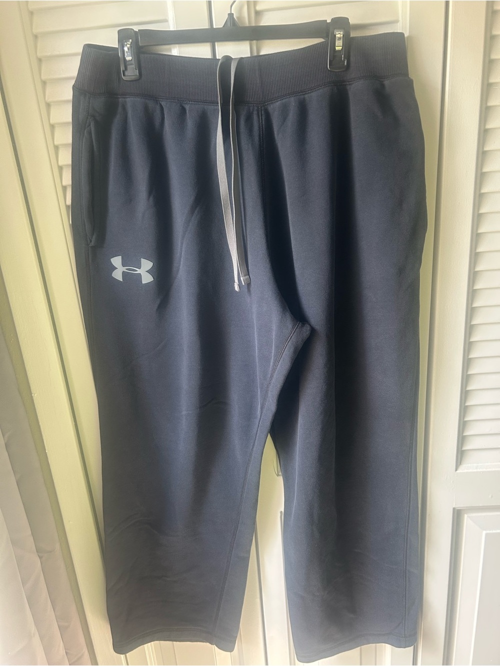 Under Armour Navy Athletic Jogger Pants with Reflective Logo